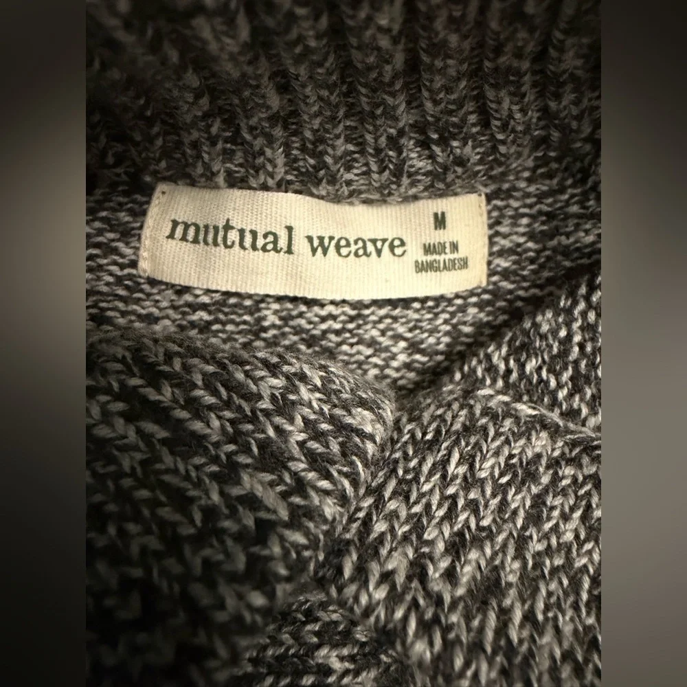 NWT Mutual Weave Men’s 3-Button Neck Sweater Pullover 100% Cotton Sz M Gray NEW!